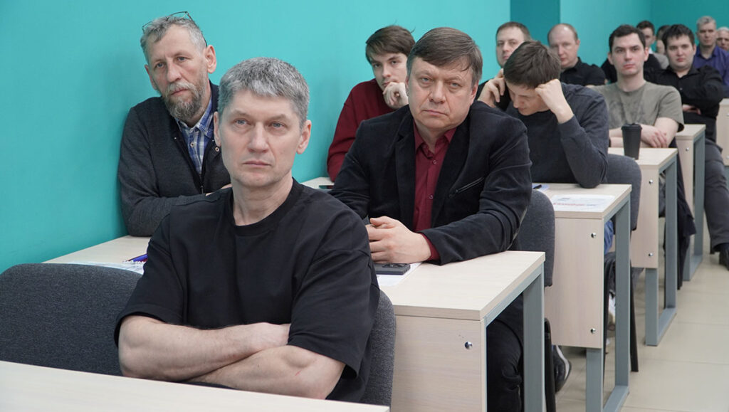 Фоторепортаж с форума 3D ПРОМТЕХ — 2026: как в Барнауле прошёл день аддитивных технологий, инженерии и производства