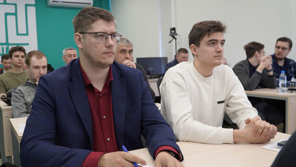 Фоторепортаж с форума 3D ПРОМТЕХ — 2026: как в Барнауле прошёл день аддитивных технологий, инженерии и производства