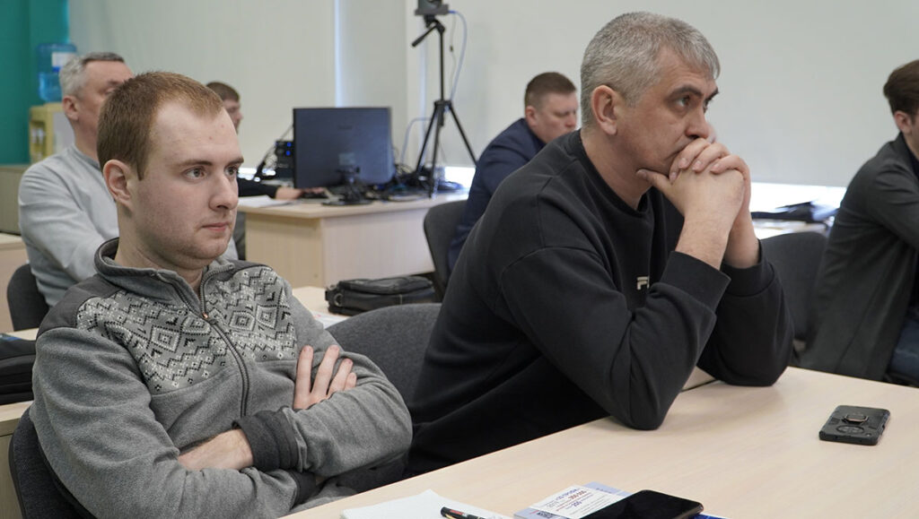 Фоторепортаж с форума 3D ПРОМТЕХ — 2026: как в Барнауле прошёл день аддитивных технологий, инженерии и производства