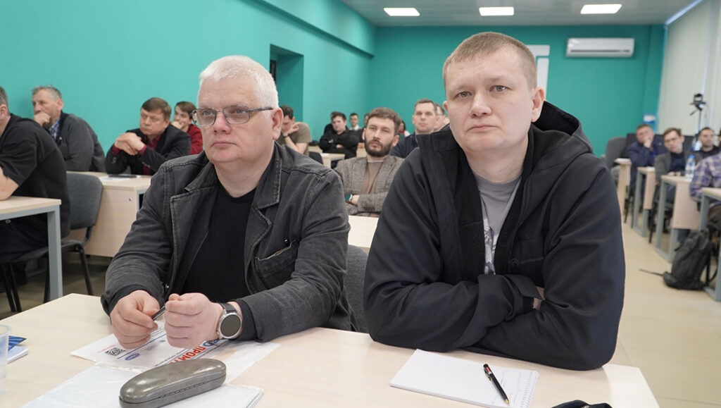 Фоторепортаж с форума 3D ПРОМТЕХ — 2026: как в Барнауле прошёл день аддитивных технологий, инженерии и производства